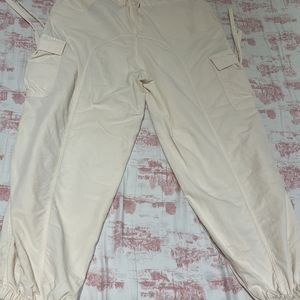 H&M Loose Fit Cargo Pants