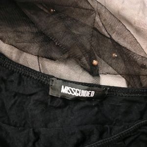 Missguided Off shoulder Crop