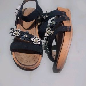 Flats & Sandals For Women