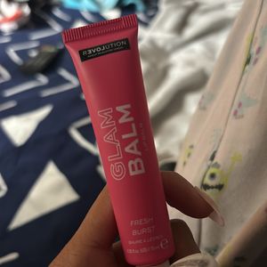 Revolution glam balm