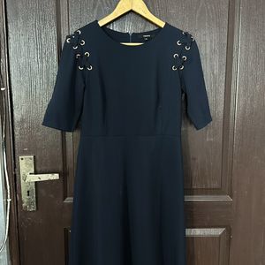 MADAME shoulder Knot Dress