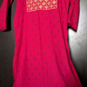 Pretty Zari Design Yoke Part kurti