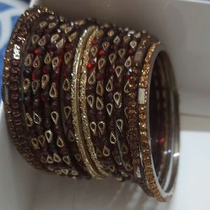 Bangles In Glass Red