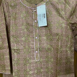 Aurelia Kurti Suit Set With Pant