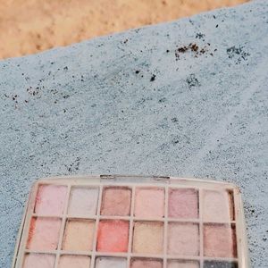 A Wonderful Eyeshadow Palette💗