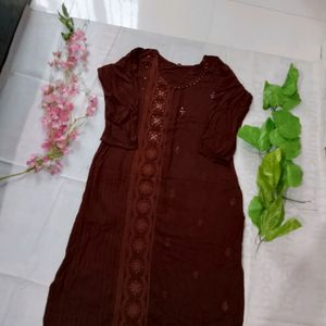 Thread Work Kurti