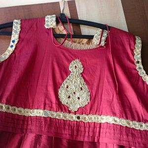 Front Slit Kurti With Beautiful Mirror Neck Work