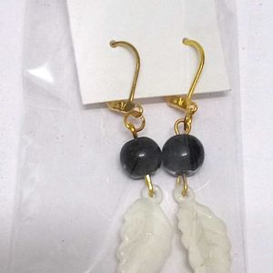 Lovely Leaf Earrings