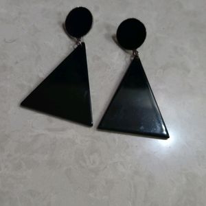 Stylish Black Earrings