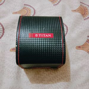 New Titan Watch Box