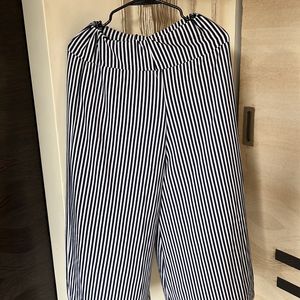 CULOTTES- White N Navy Blue Striped