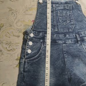 Dungaree