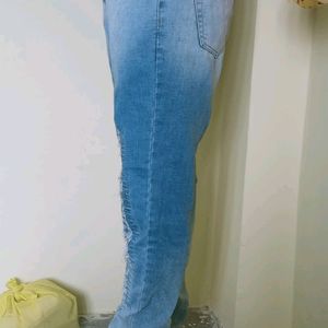 Stylish Damage Jeans