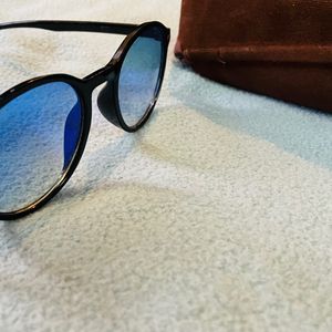 Beautiful Light Blue Sun Glasses