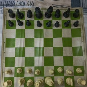 Championship Chess Board -With Complimentary Pouch