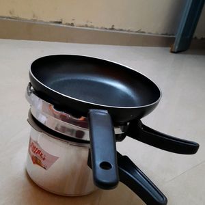 Combo Of Cooker And Fry Pan