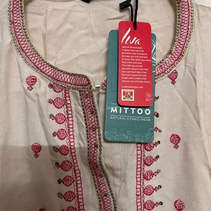 Off White Pink kurti