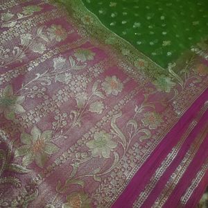 Pale Green Saree With Blouse