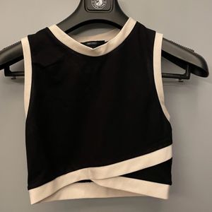 Sleeveless Crop Top In Black With White Borders