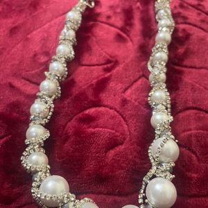 Pearl Choker Necklace