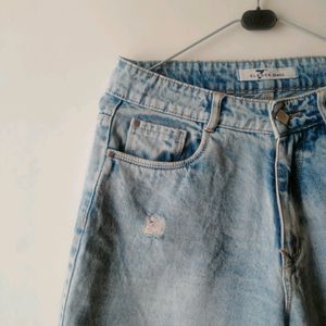 Women's Straight Fit Jeans