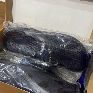 Brand New Best Quality Crocs At Just 900rs