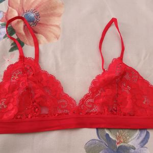 Lace Bra...size 30 32 Can Use..label Missing