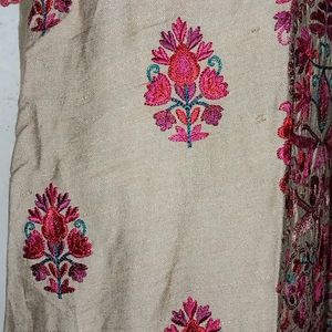 Very Beautiful Kurti In Excellent Condition Like N