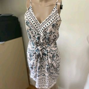 Floral print mini summer dress (UNUSED)