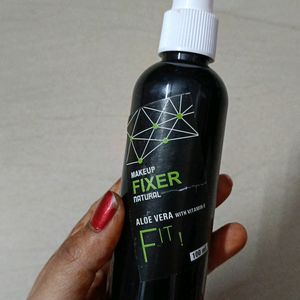 Beauty Face Makeup Natural FIXER With Vitamine _E
