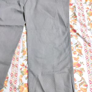 MEN'S GREY TROUSER ( Chilly saucer)