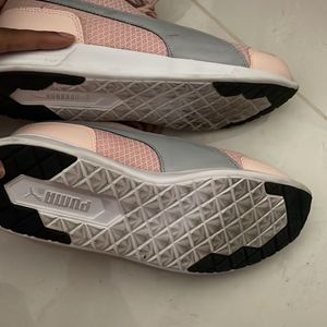 Women Running Shoes Puma