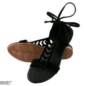 Tie Up Black Flat