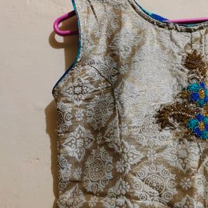 Middle Cut Kurti