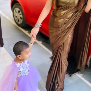 Solid Saree For Girls