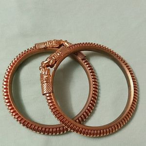 2 PCS  Delicate Antique Gold Plated Bangles