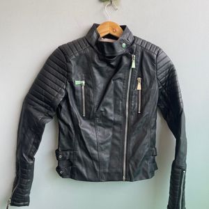 ❗️Price Dropped ❗️Imported Bikers Leather Jacket