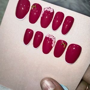 Press On Nails