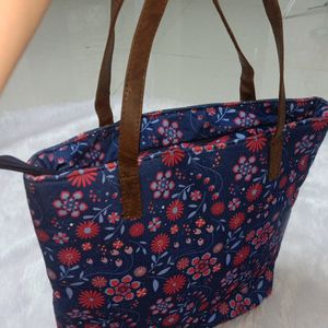 🆕 Avaasa Handbag 💙 Tote Bag