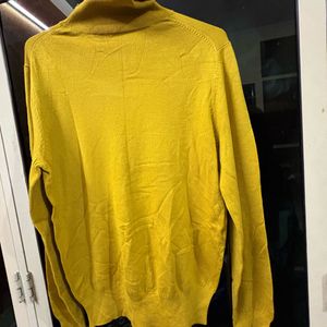 High Neck Sweatshirt