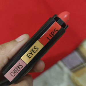 Huda Beauty 3 In One For Cheek,Eyes, Lips