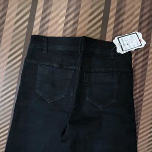 Y-87 Size 28 Straight Women Denim Jeans