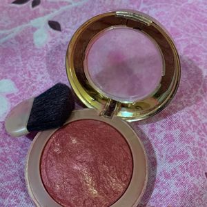 Milani Blush With Bluser