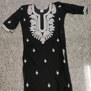 Chikankari Kurti