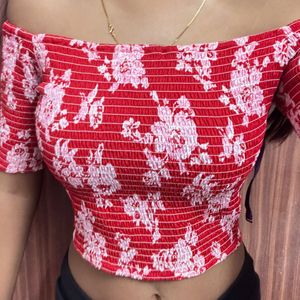 Red Crop Top With Sleeves