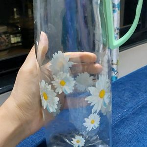 Very Beautiful Good Quality Glass Jug