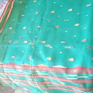 Brand new light weight thread work saree & फॉल