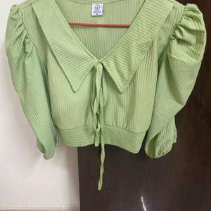 Selvia Green Crop Top