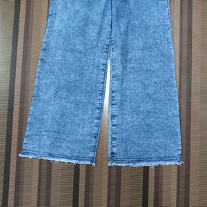 W-49 Size-30 Straight Women Denim Jeans