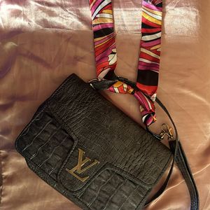 LV HANDBAG FOR GIRLS